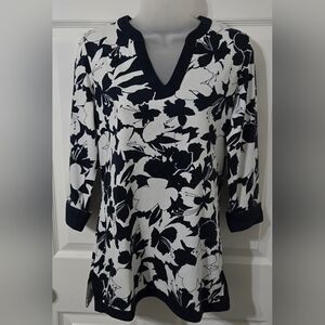 Ladies Tommy Hilfiger Top Sz Small Euc